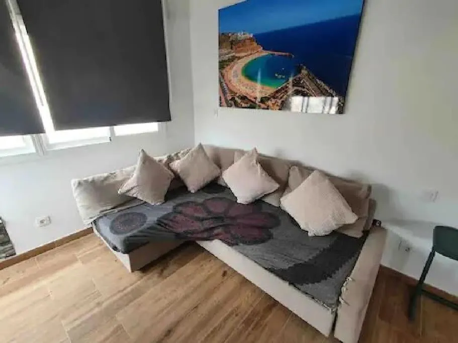 Brigh Loft Dishwaser Surfers&Nomads Las Palmas de Gran Canaria Spain