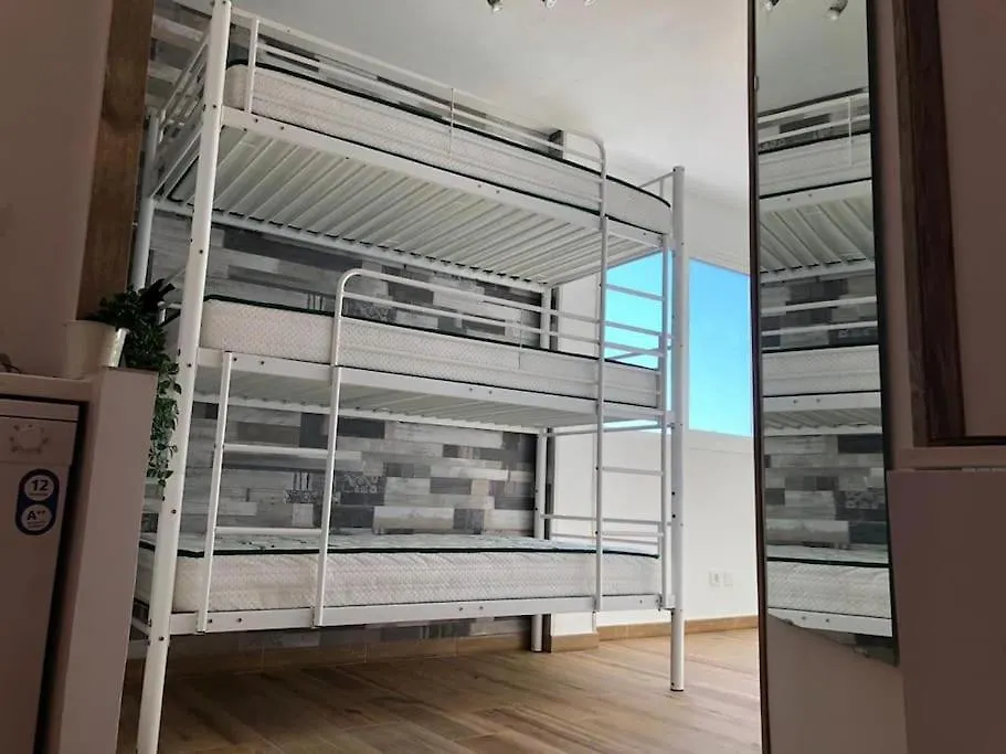 Brigh Loft Dishwaser Surfers&Nomads Las Palmas de Gran Canaria 0*,  Spain